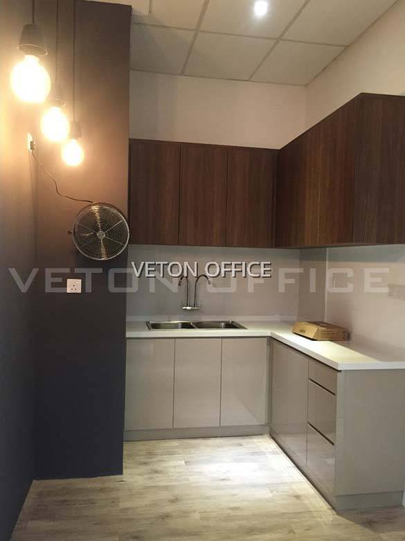 CARPENTRY WORKS8 TO SUPPLY & INSTALL HALF HEIGHT & WALL HUNG